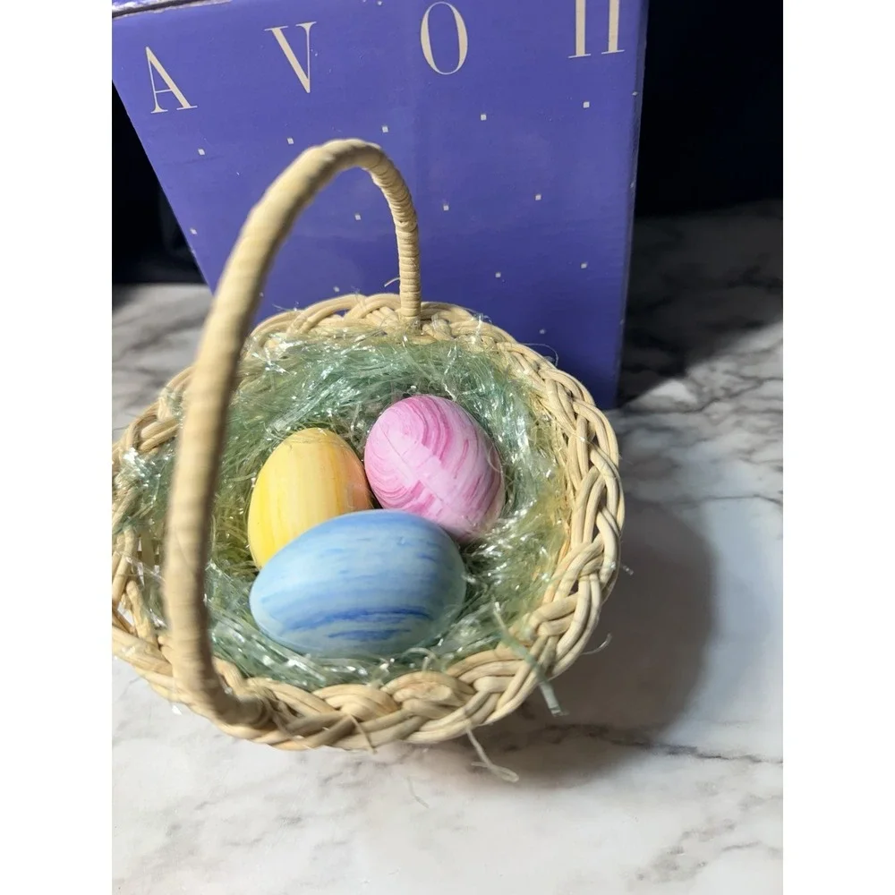 NEW Avon Marbleized Egg Soaps in  6